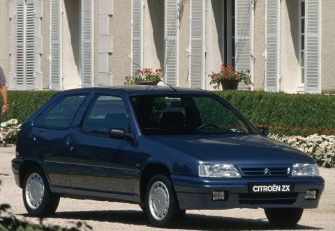 zx_coupe_furio_1.8i_1995_3quartsav_droit.jpg